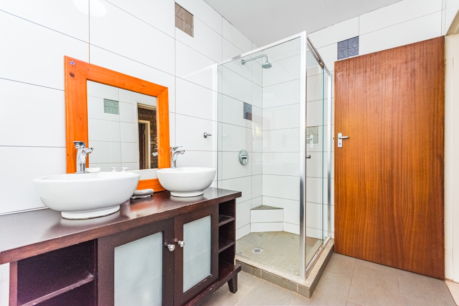 4 Bedroom Property for Sale in Lyttelton Manor Gauteng