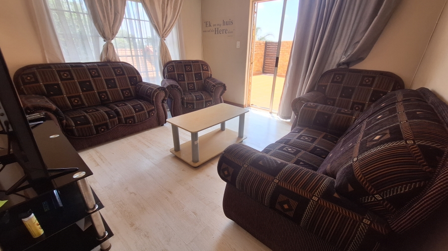 2 Bedroom Property for Sale in Equestria Gauteng