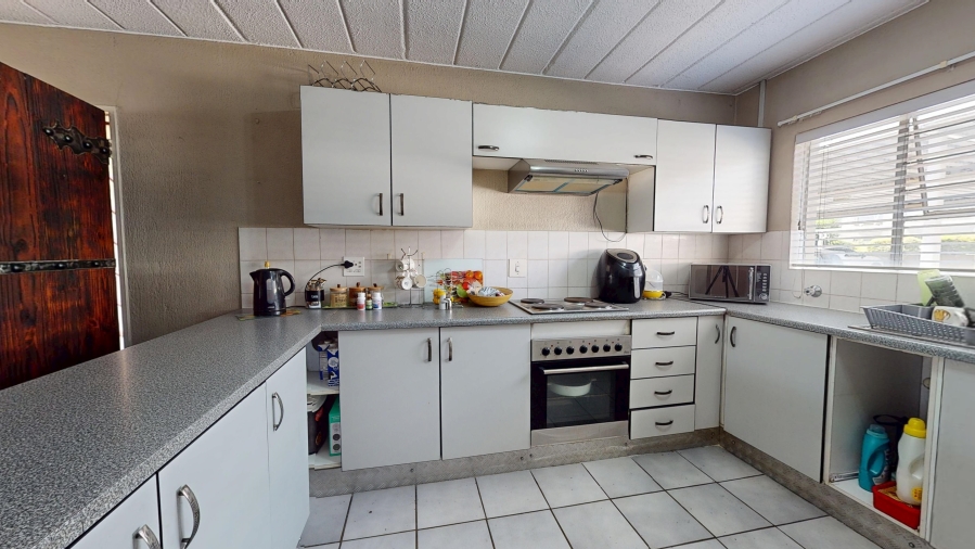2 Bedroom Property for Sale in Witfield Gauteng