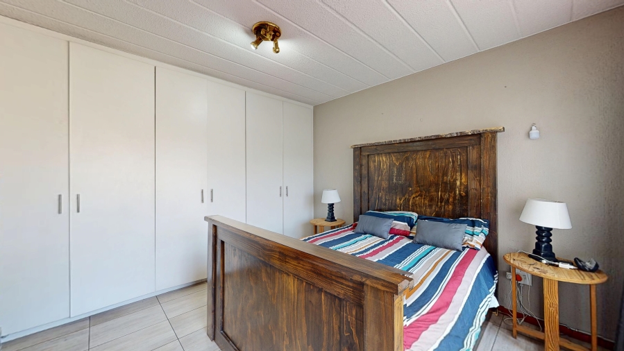 2 Bedroom Property for Sale in Witfield Gauteng