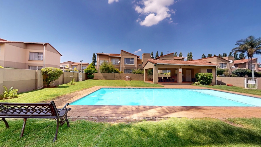 2 Bedroom Property for Sale in Witfield Gauteng