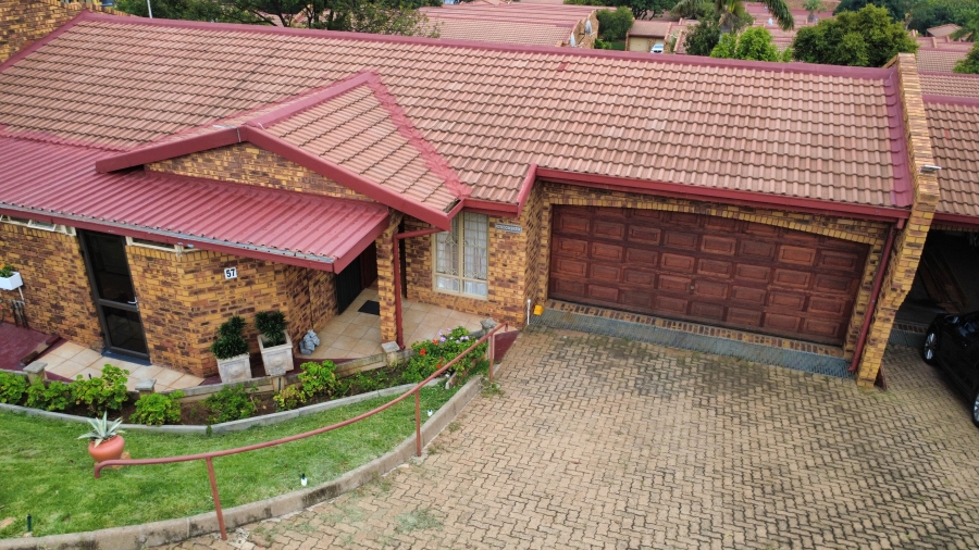 2 Bedroom Property for Sale in Amandasig Gauteng