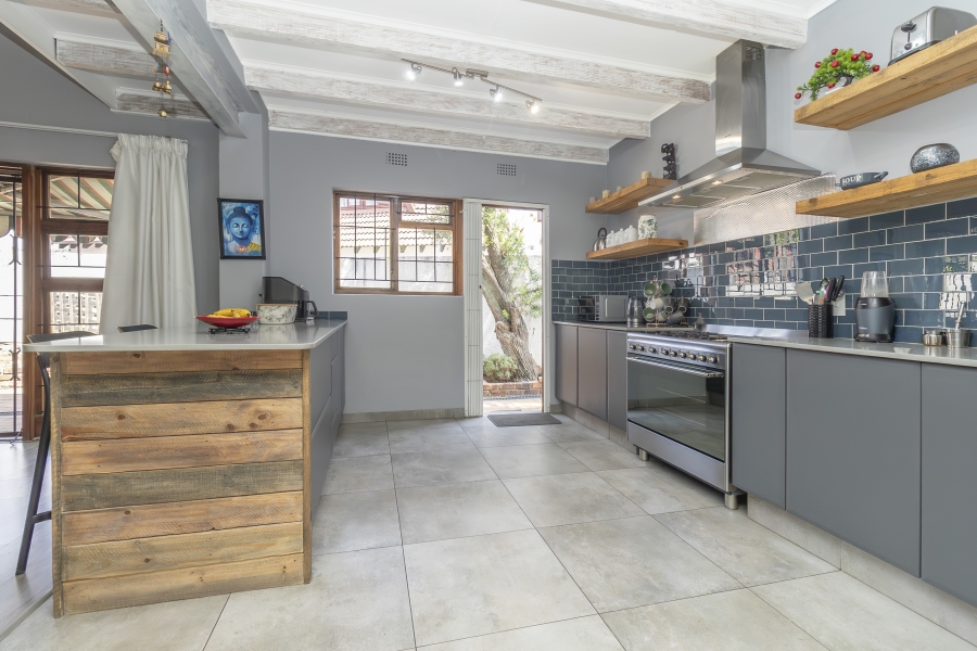 3 Bedroom Property for Sale in Magaliessig Gauteng