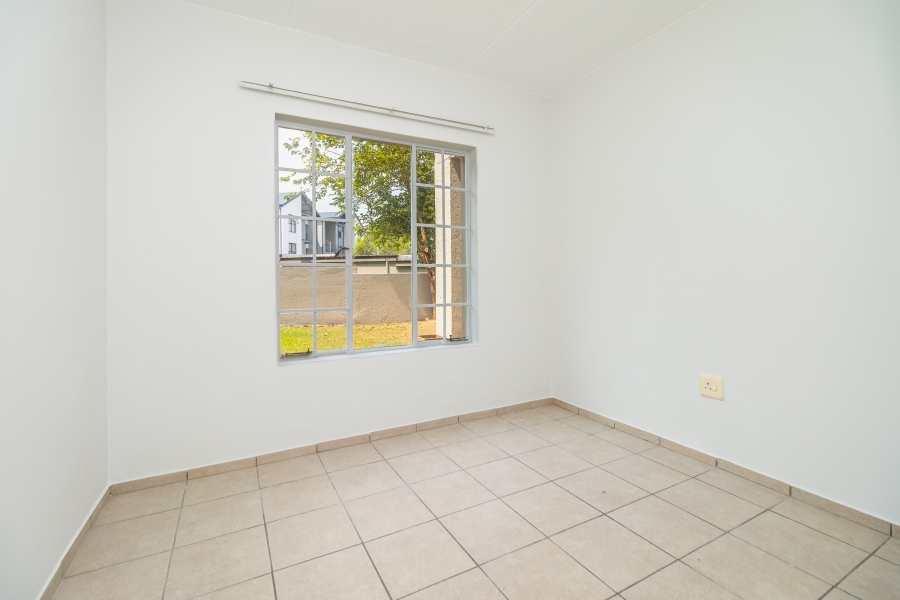 2 Bedroom Property for Sale in Noordhang Gauteng