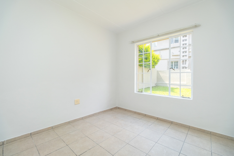 2 Bedroom Property for Sale in Noordhang Gauteng