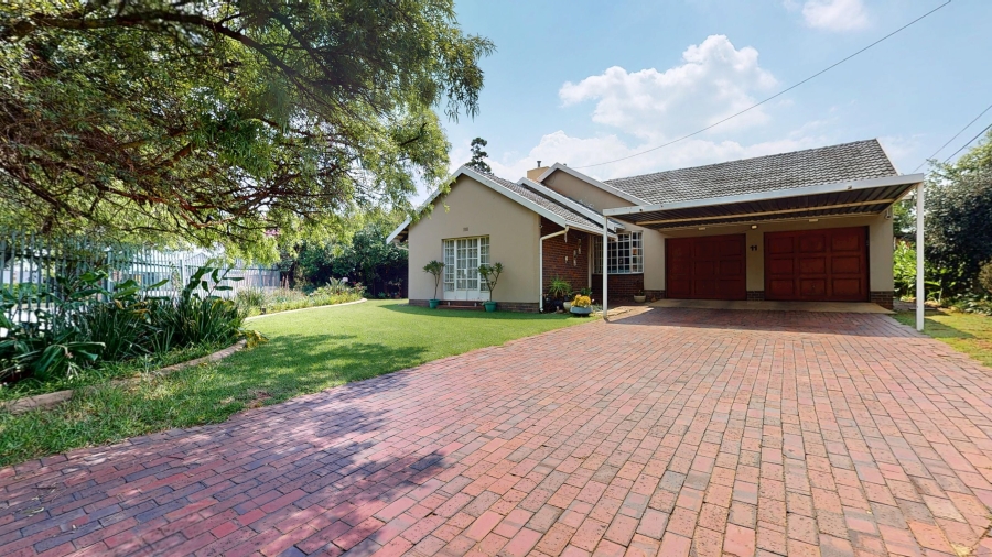 3 Bedroom Property for Sale in Farrarmere Gauteng