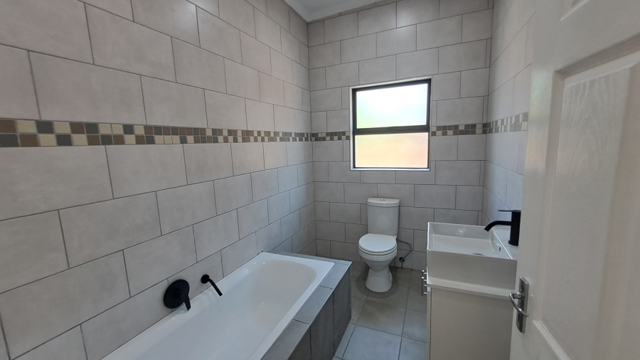 2 Bedroom Property for Sale in Heidelberg Gauteng