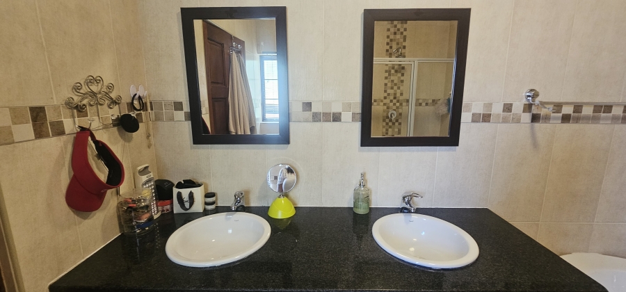 3 Bedroom Property for Sale in Celtisdal Gauteng