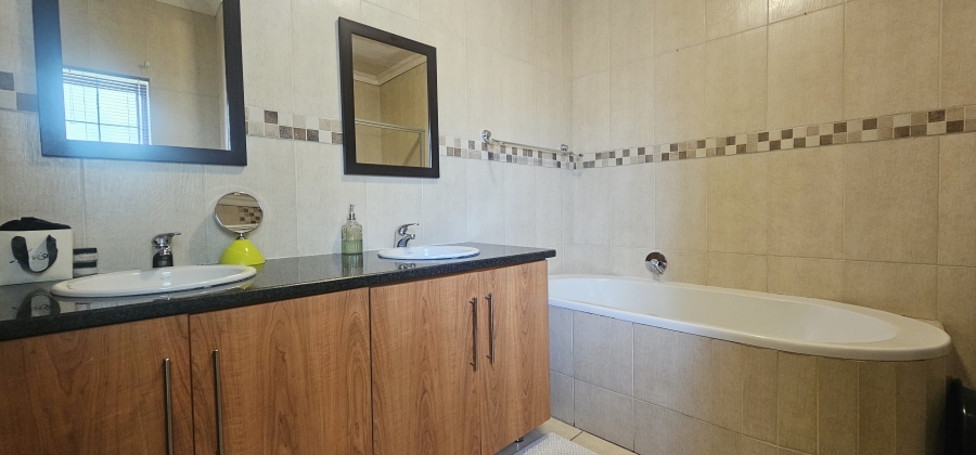 3 Bedroom Property for Sale in Celtisdal Gauteng