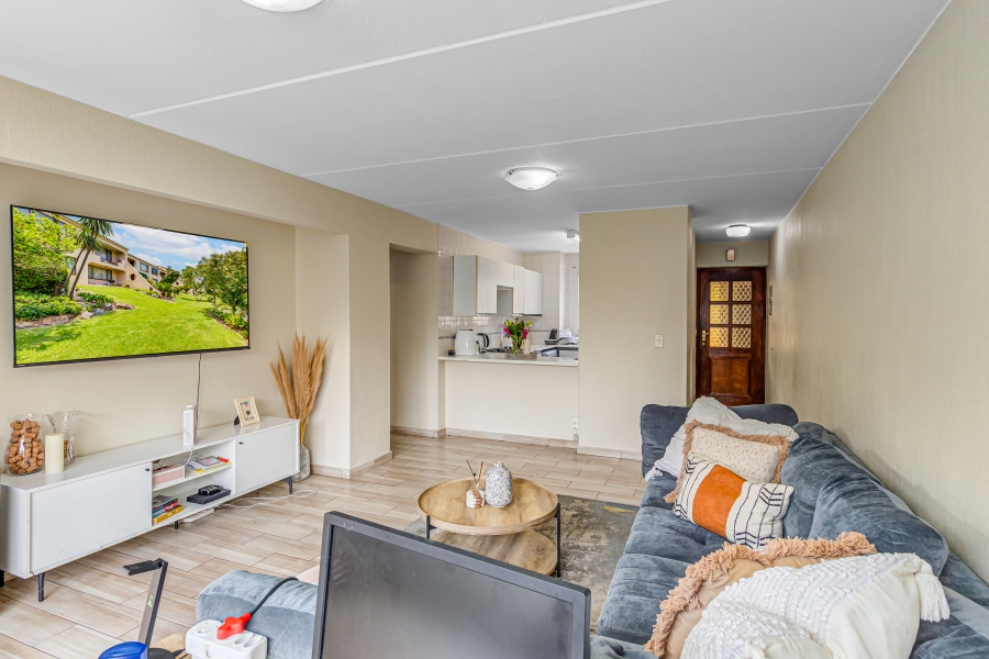 2 Bedroom Property for Sale in Sunninghill Gauteng