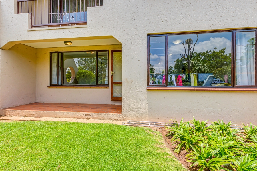 2 Bedroom Property for Sale in Sunninghill Gauteng