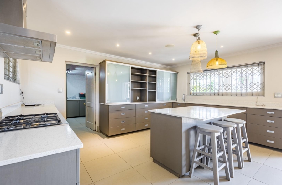 6 Bedroom Property for Sale in Waterkloof Ridge Gauteng