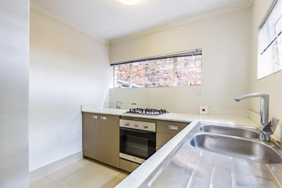 6 Bedroom Property for Sale in Waterkloof Ridge Gauteng