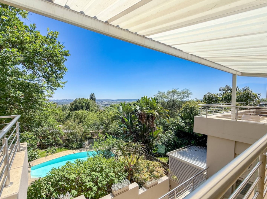 6 Bedroom Property for Sale in Waterkloof Ridge Gauteng