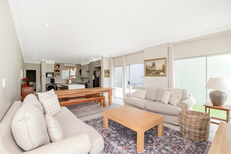 3 Bedroom Property for Sale in Helderkruin Gauteng