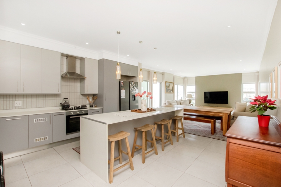 3 Bedroom Property for Sale in Helderkruin Gauteng