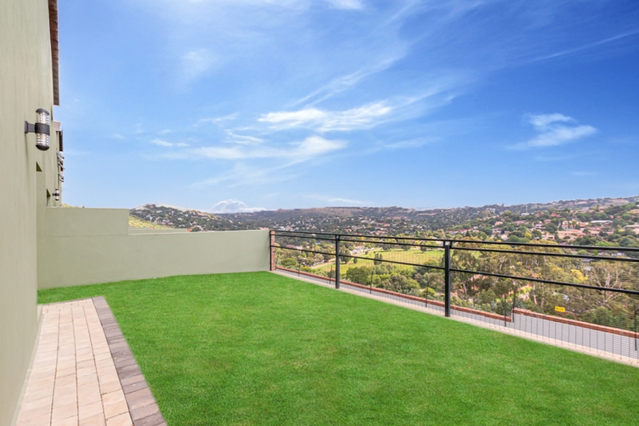 3 Bedroom Property for Sale in Helderkruin Gauteng