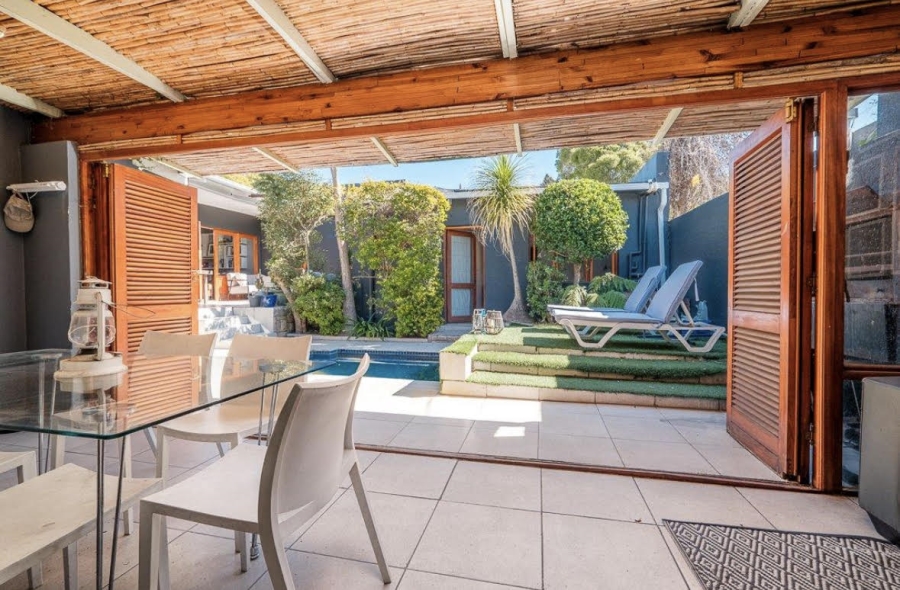 To Let 3 Bedroom Property for Rent in Melville Gauteng