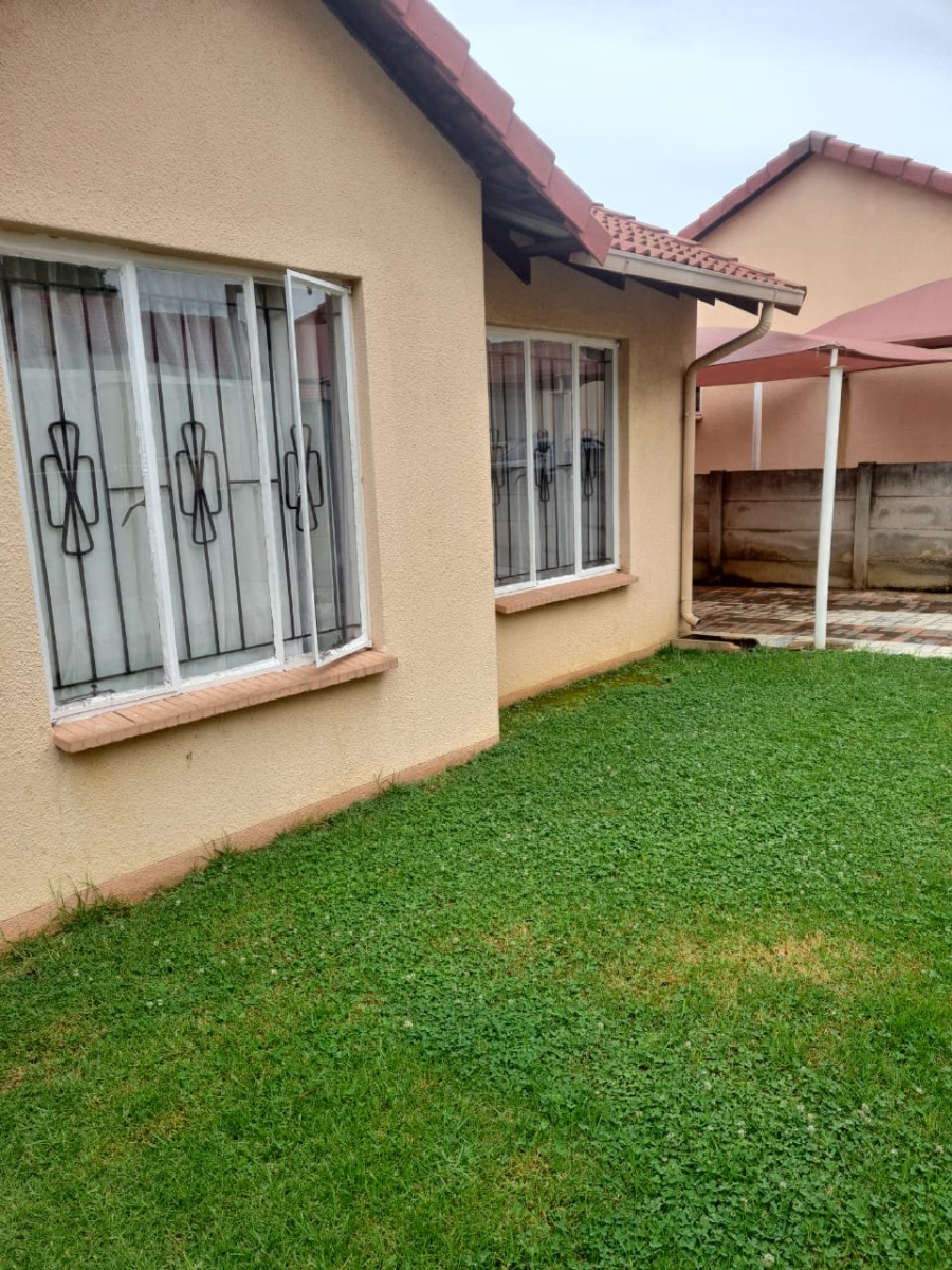 3 Bedroom Property for Sale in Ormonde Gauteng