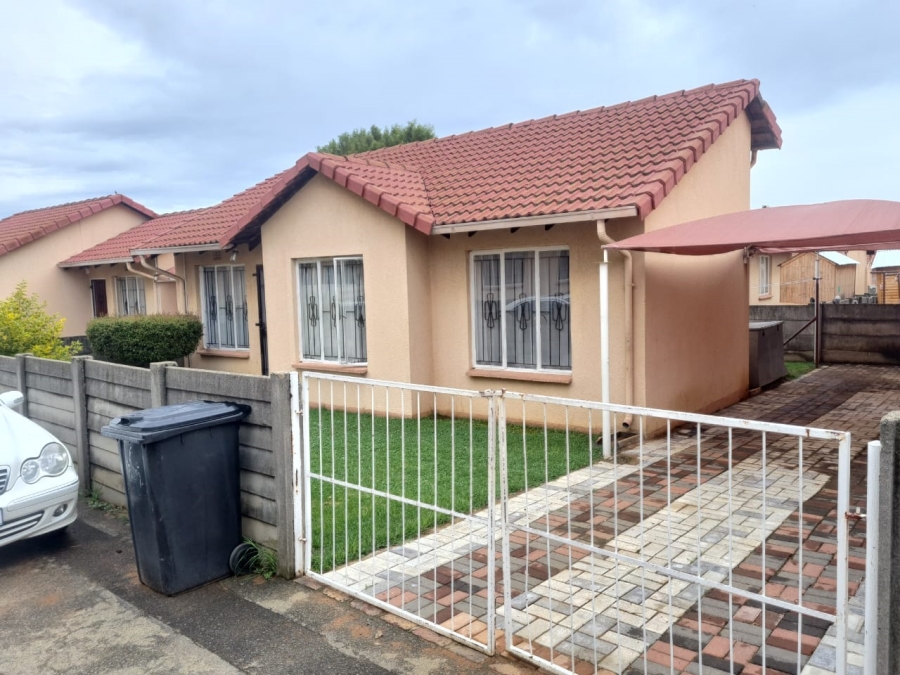 3 Bedroom Property for Sale in Ormonde Gauteng