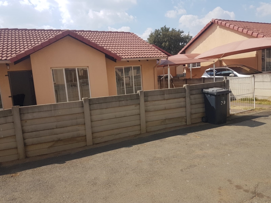 3 Bedroom Property for Sale in Ormonde Gauteng