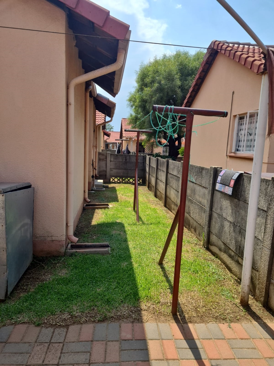 3 Bedroom Property for Sale in Ormonde Gauteng