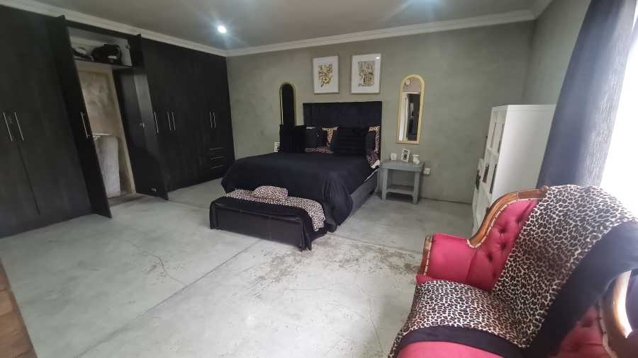 4 Bedroom Property for Sale in Kenleaf Gauteng