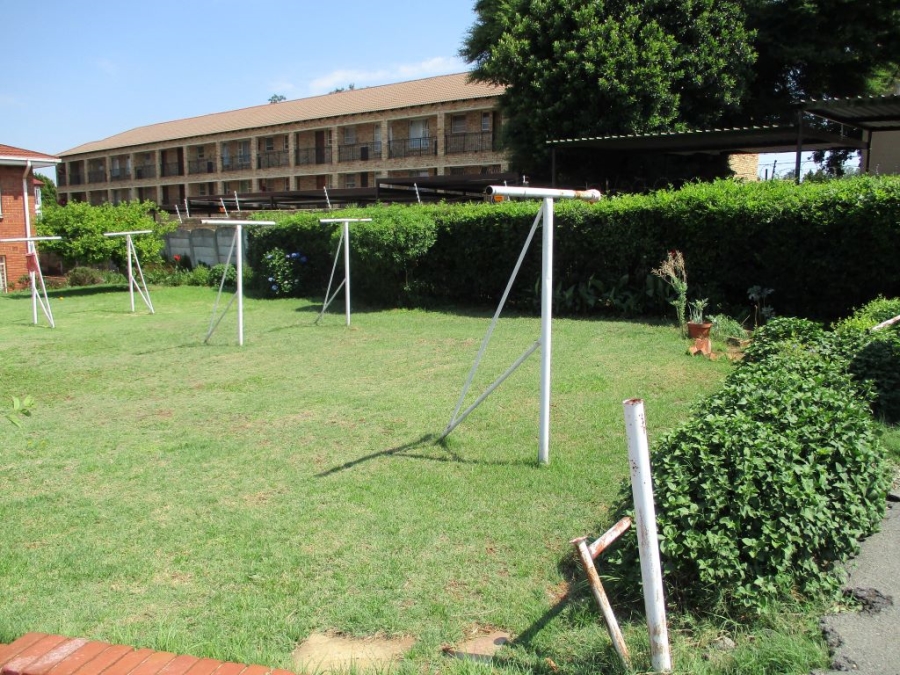 2 Bedroom Property for Sale in Florida Gauteng