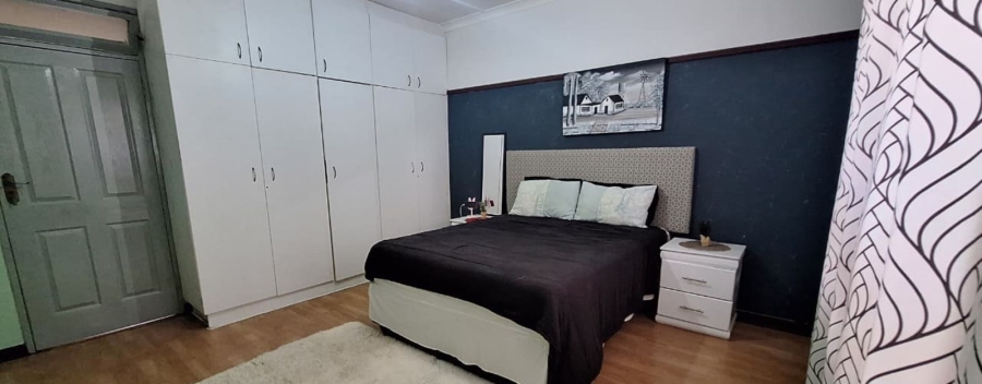 2 Bedroom Property for Sale in Florida Gauteng