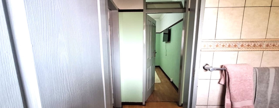 2 Bedroom Property for Sale in Florida Gauteng