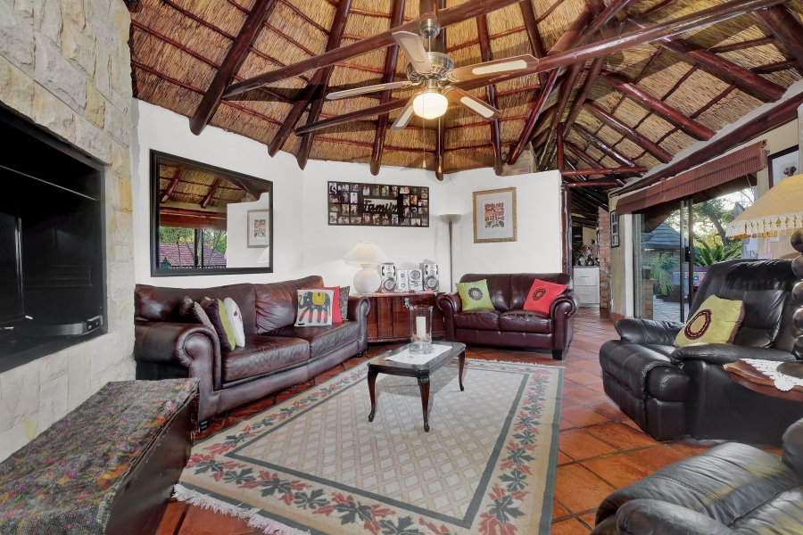 8 Bedroom Property for Sale in Westcliff Gauteng