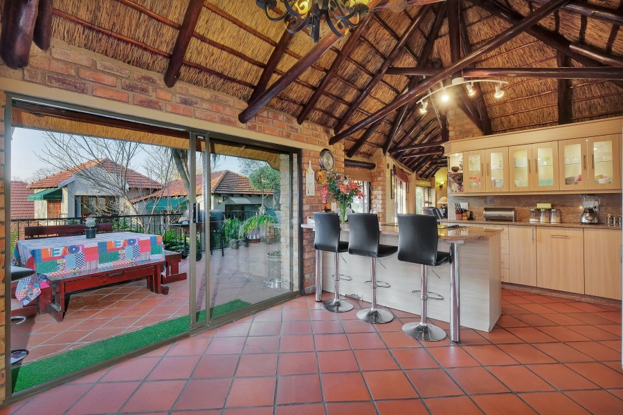 8 Bedroom Property for Sale in Westcliff Gauteng