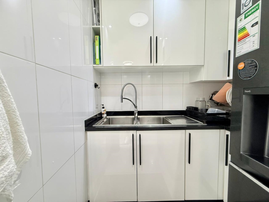 4 Bedroom Property for Sale in Amberfield Gauteng