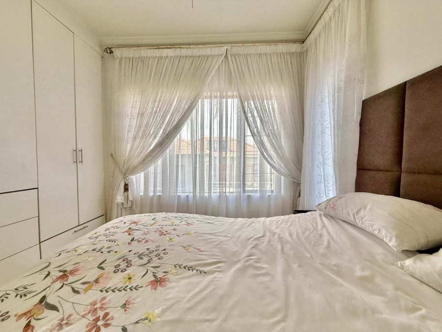 4 Bedroom Property for Sale in Amberfield Gauteng