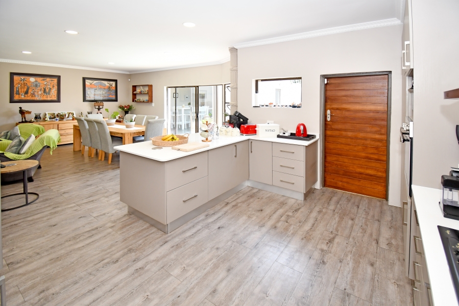 4 Bedroom Property for Sale in Norwood Gauteng