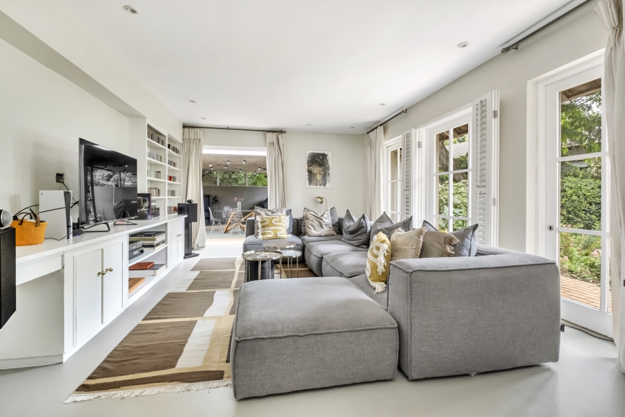 3 Bedroom Property for Sale in Atholl Gauteng