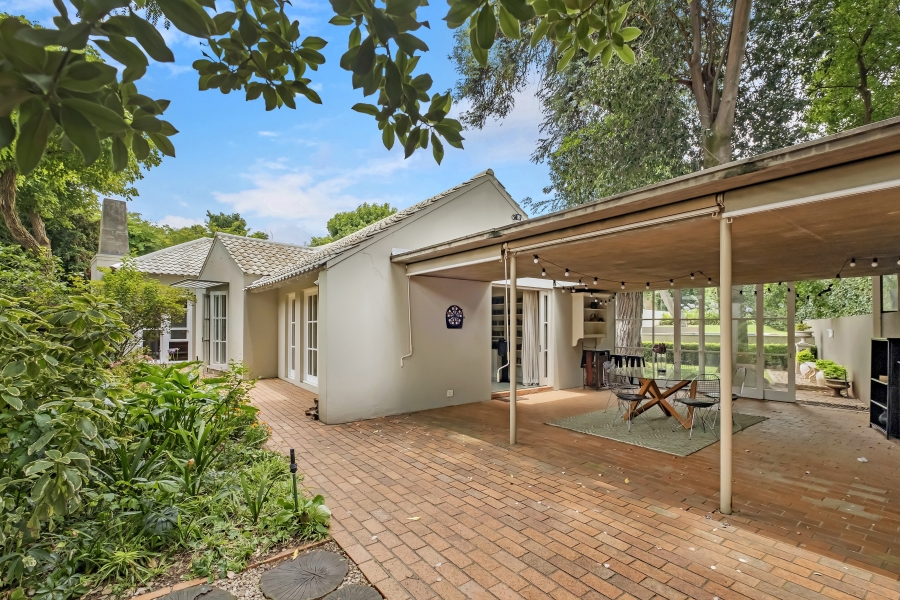 3 Bedroom Property for Sale in Atholl Gauteng