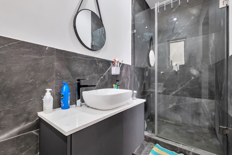 4 Bedroom Property for Sale in Morningside Manor Gauteng