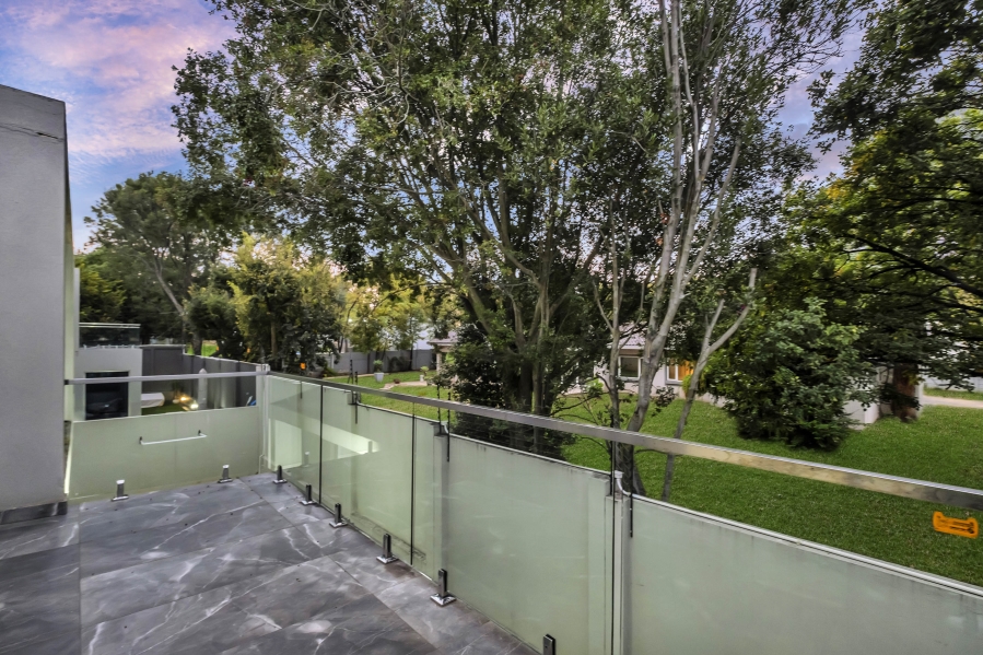 4 Bedroom Property for Sale in Morningside Manor Gauteng