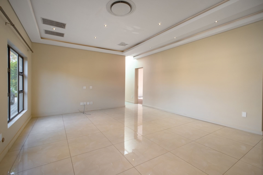 5 Bedroom Property for Sale in Bryanston East Gauteng