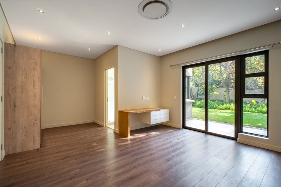 5 Bedroom Property for Sale in Bryanston East Gauteng