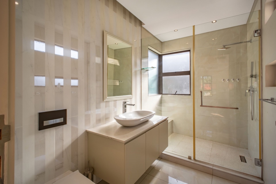 5 Bedroom Property for Sale in Bryanston East Gauteng