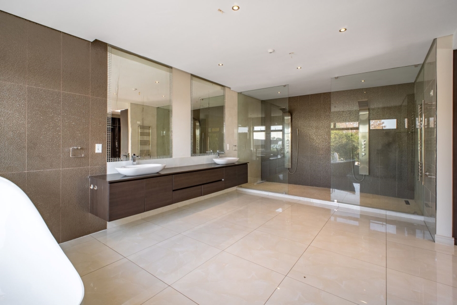 5 Bedroom Property for Sale in Bryanston East Gauteng