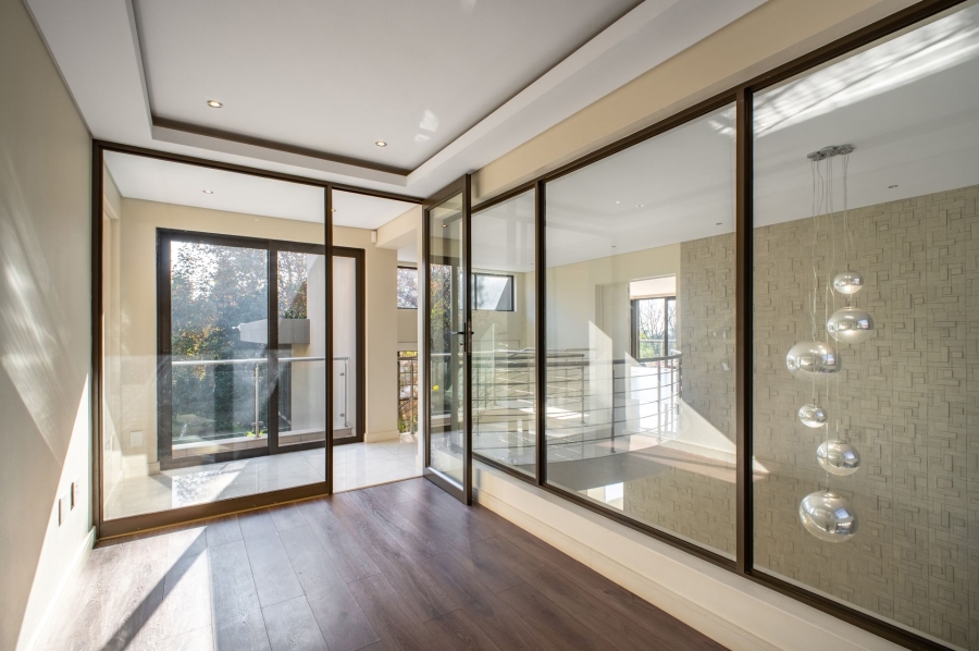 5 Bedroom Property for Sale in Bryanston East Gauteng