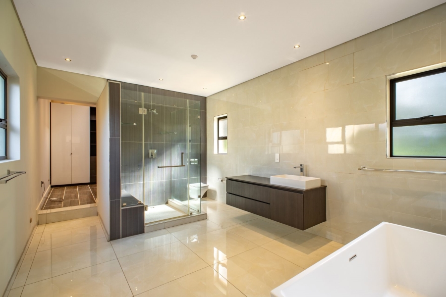 5 Bedroom Property for Sale in Bryanston East Gauteng