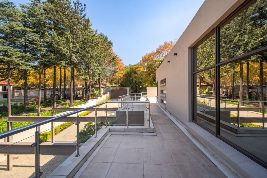 5 Bedroom Property for Sale in Bryanston East Gauteng