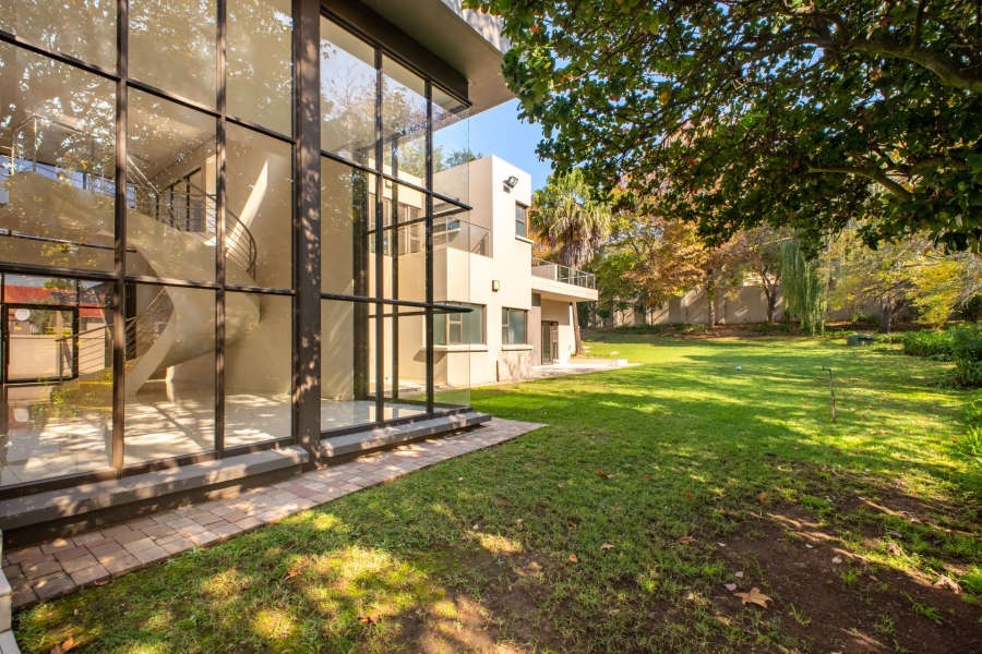 5 Bedroom Property for Sale in Bryanston East Gauteng