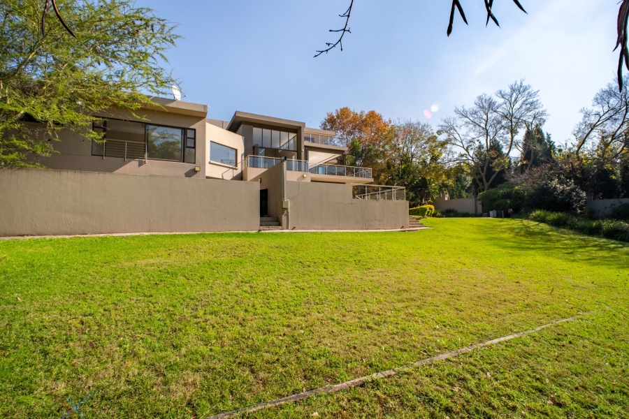 5 Bedroom Property for Sale in Bryanston East Gauteng