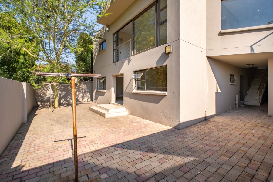 5 Bedroom Property for Sale in Bryanston East Gauteng