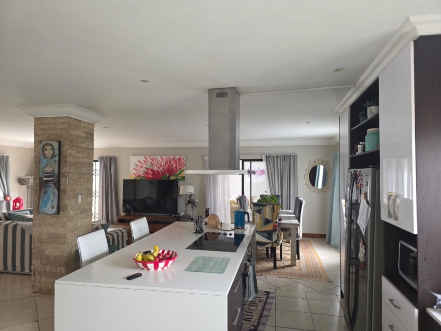 4 Bedroom Property for Sale in Zambezi Country Estate Gauteng